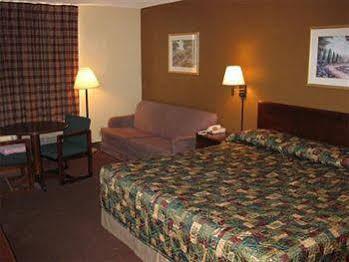 Bel Air Americas Best Value Inn Marshall מראה חיצוני תמונה