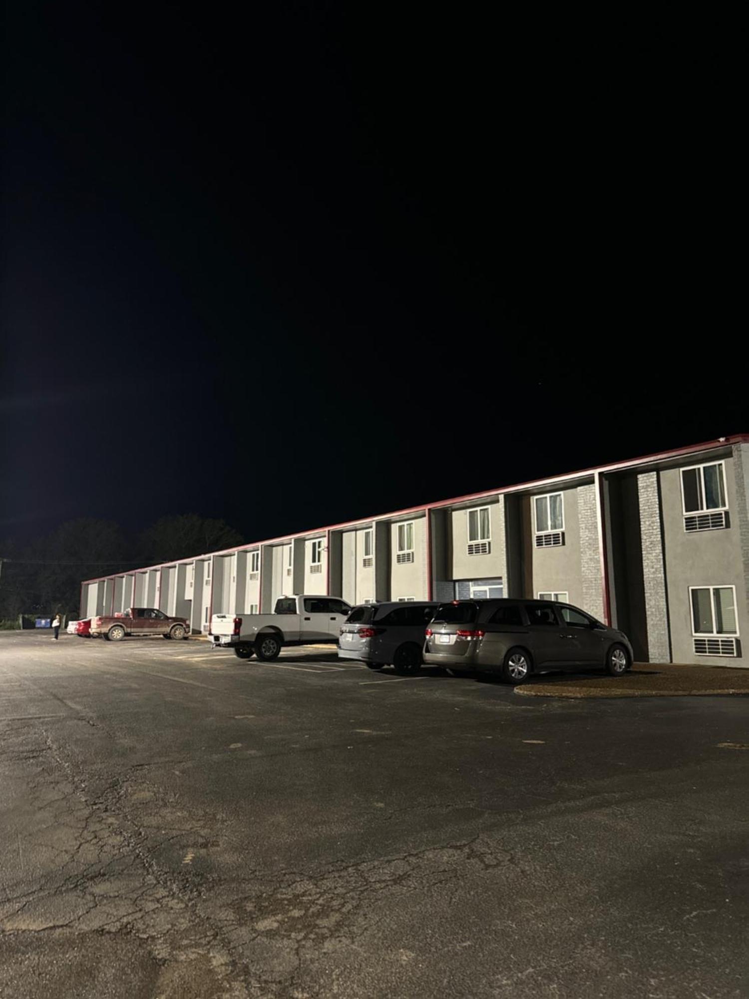 Bel Air Americas Best Value Inn Marshall מראה חיצוני תמונה