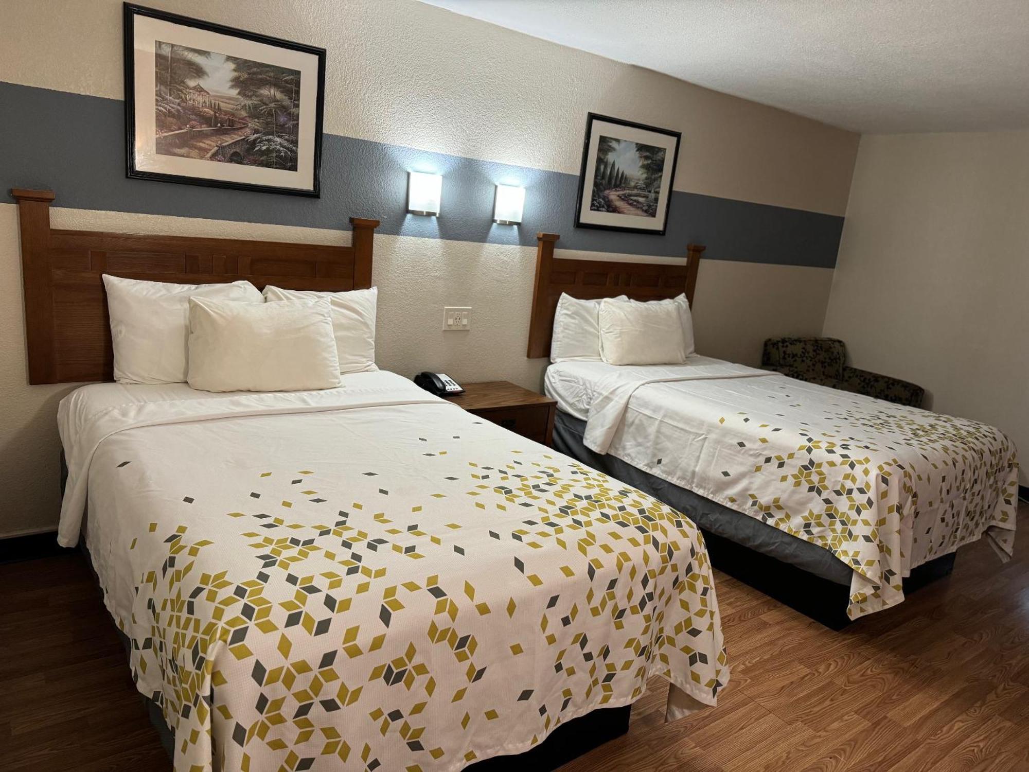 Bel Air Americas Best Value Inn Marshall מראה חיצוני תמונה