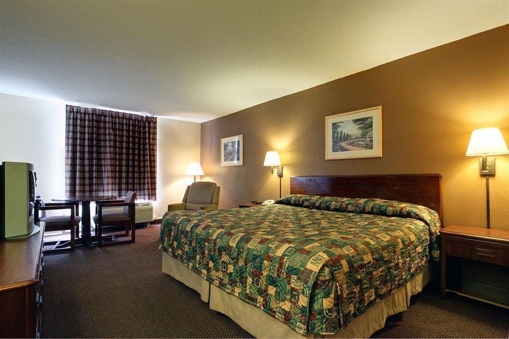 Bel Air Americas Best Value Inn Marshall חדר תמונה